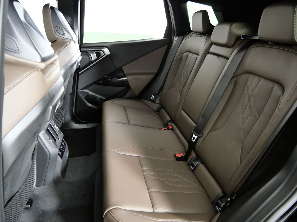 Thumbnail: 2026 BMW X3 - 29