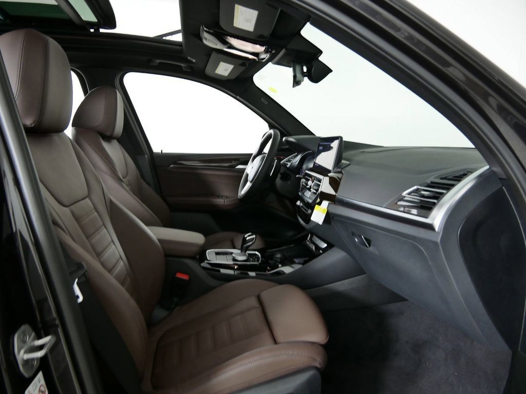 Thumbnail: 2024 BMW X3 - 26