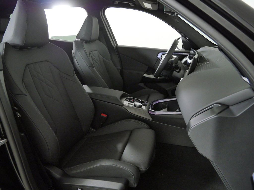 Thumbnail: 2026 BMW X3 - 22