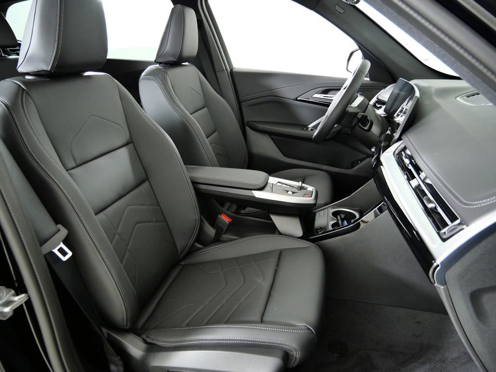 Thumbnail: 2026 BMW X1 - 23