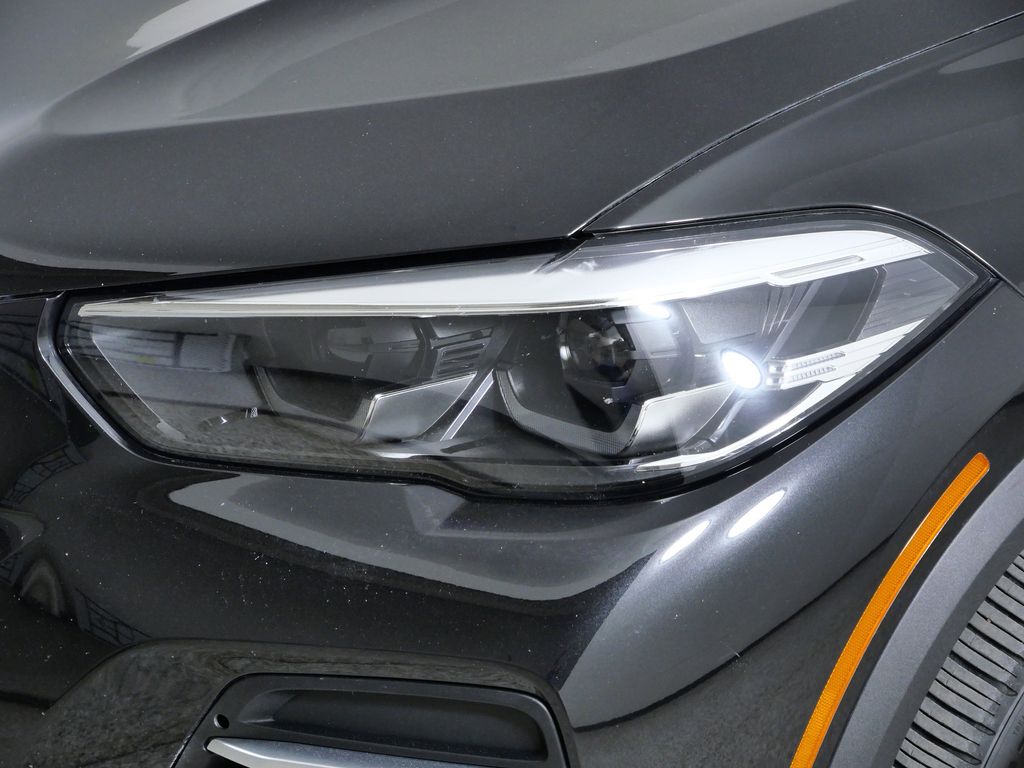 Thumbnail: 2022 BMW X5 - 4