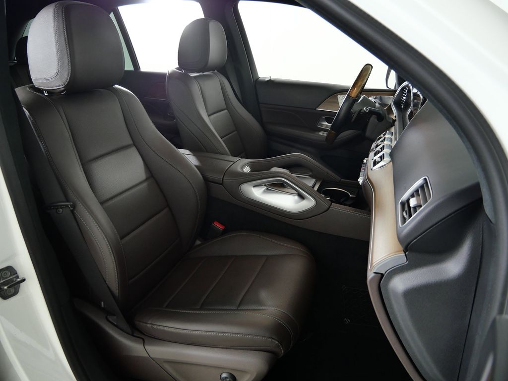 Thumbnail: 2021 Mercedes-Benz GLE - 23