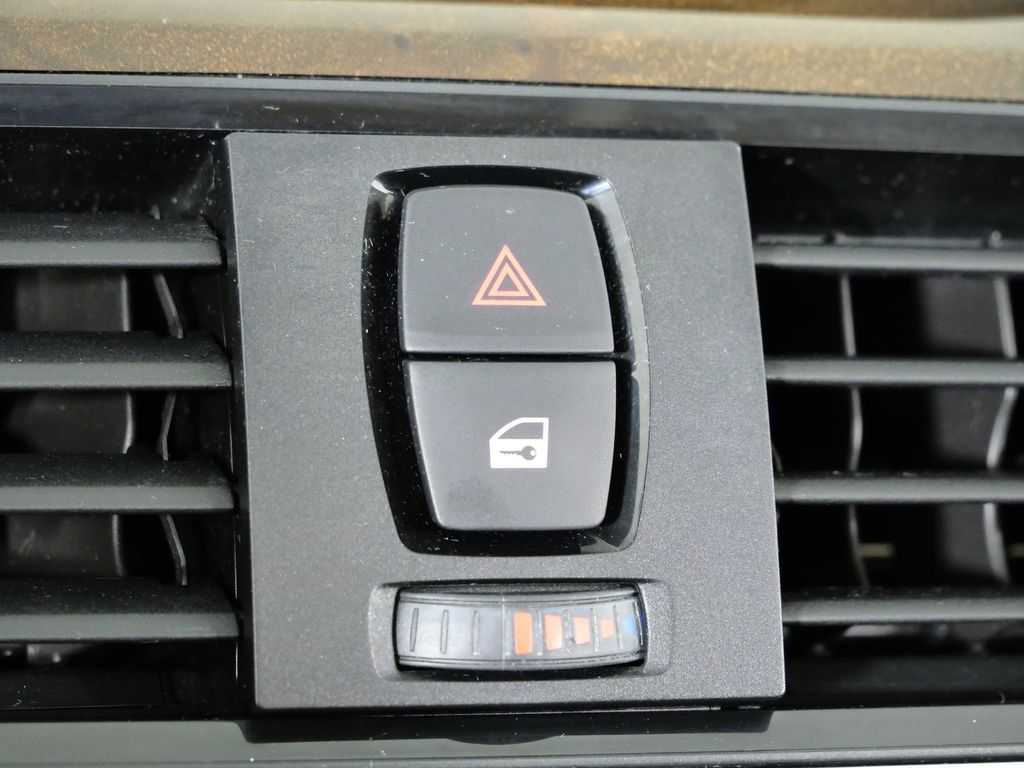 Thumbnail: 2015 BMW 3 Series - 48