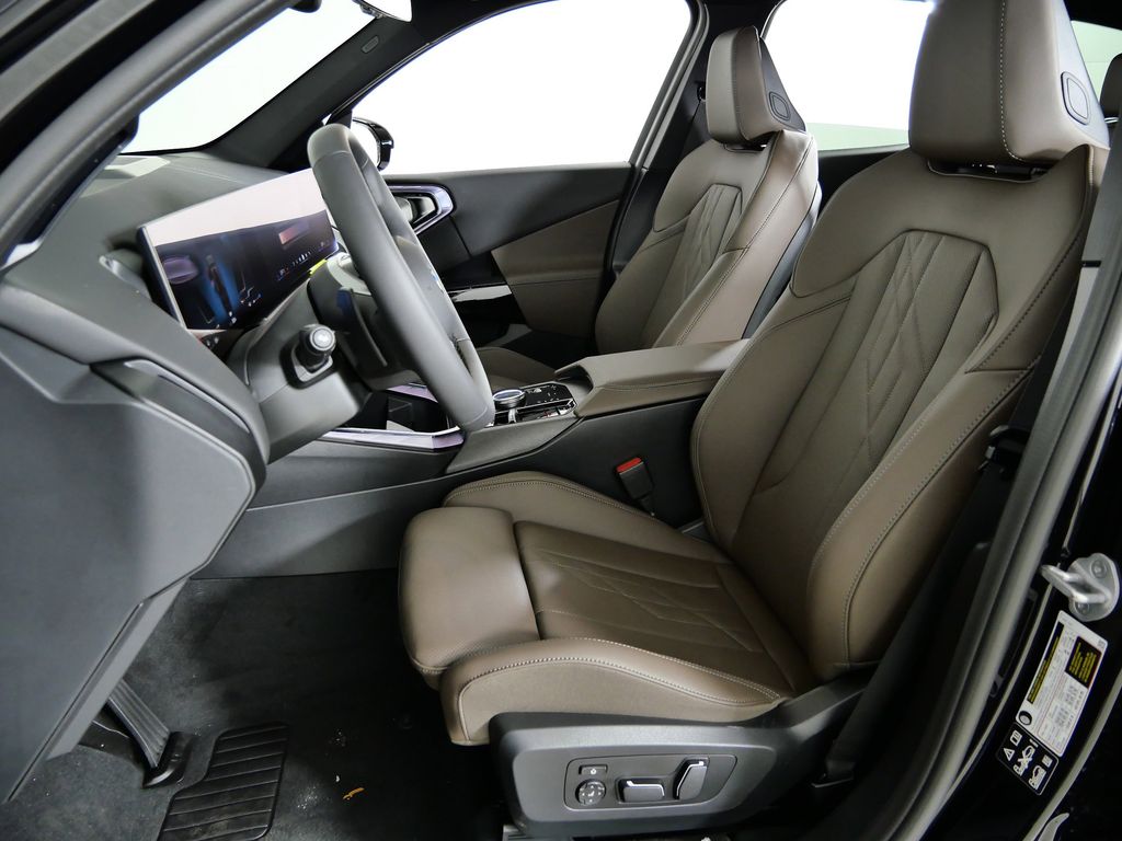 Thumbnail: 2026 BMW X3 - 32