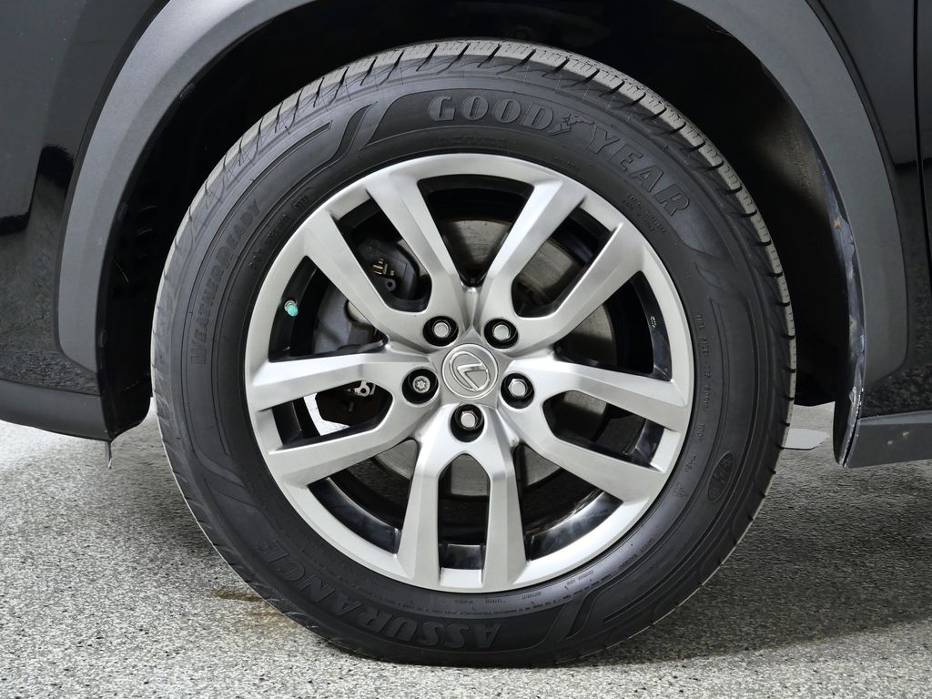 Thumbnail: 2016 Lexus NX - 17