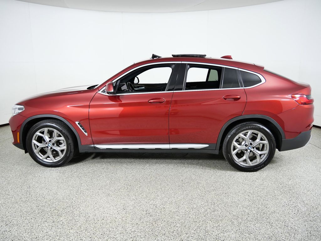 Thumbnail: 2021 BMW X4 - 16