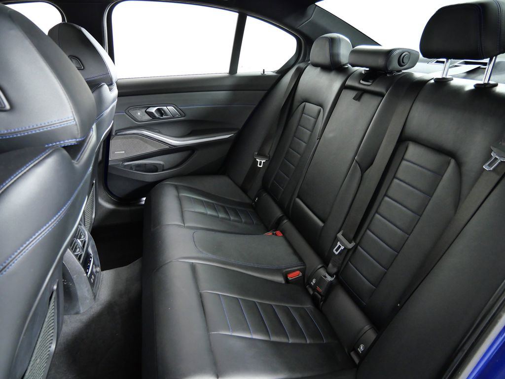 Thumbnail: 2019 BMW 3 Series - 32