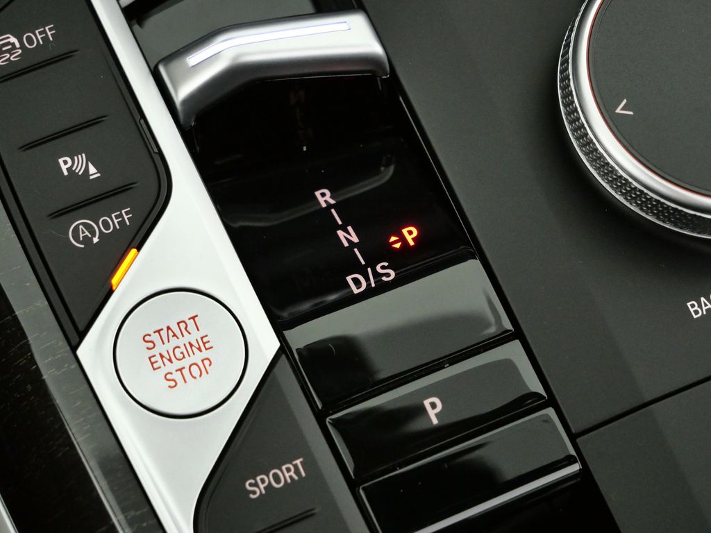 Thumbnail: 2023 BMW 3 Series - 51