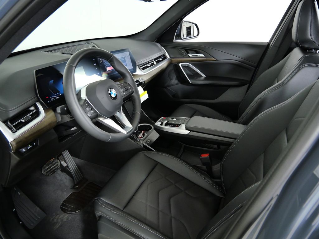 Thumbnail: 2026 BMW X1 - 32