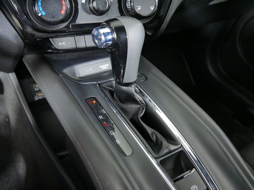 Thumbnail: 2022 Honda HR-V - 41