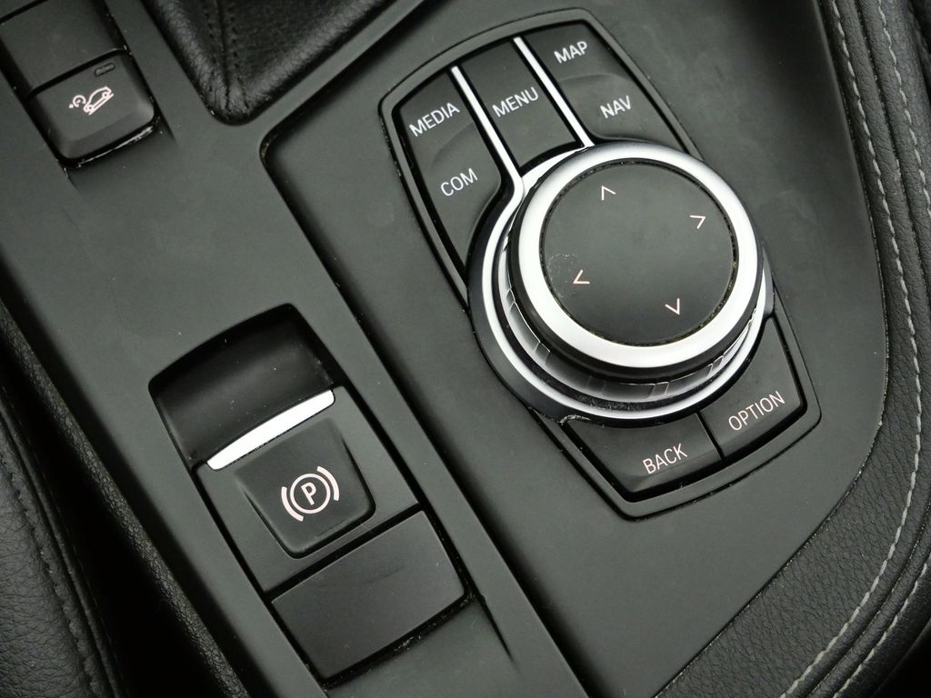 Thumbnail: 2021 BMW X1 - 49