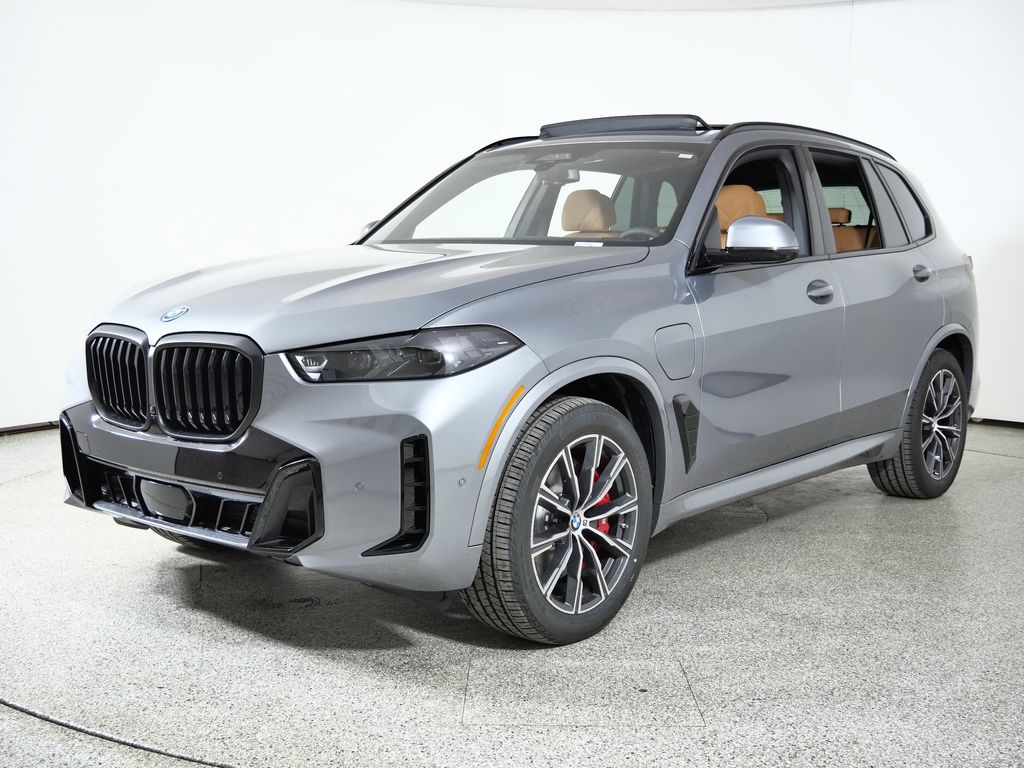 Thumbnail: 2026 BMW X5 - 1