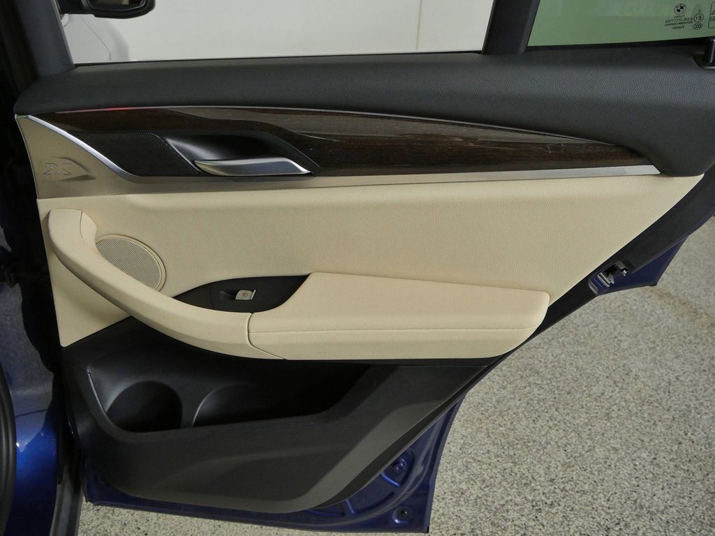 Thumbnail: 2022 BMW X3 - 25