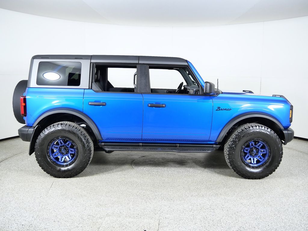 Thumbnail: 2023 Ford Bronco - 9