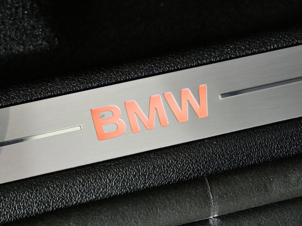 Thumbnail: 2026 BMW X5 - 23