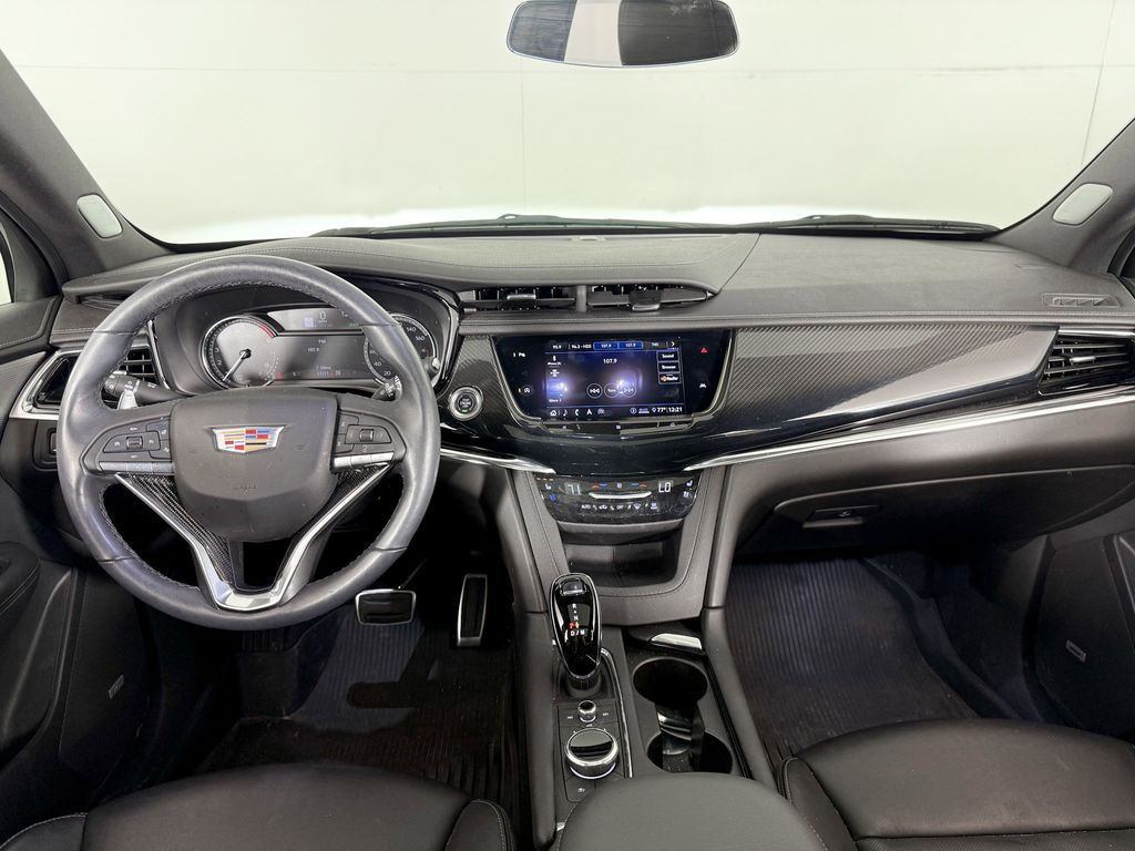 Thumbnail: 2020 Cadillac XT6 - 9