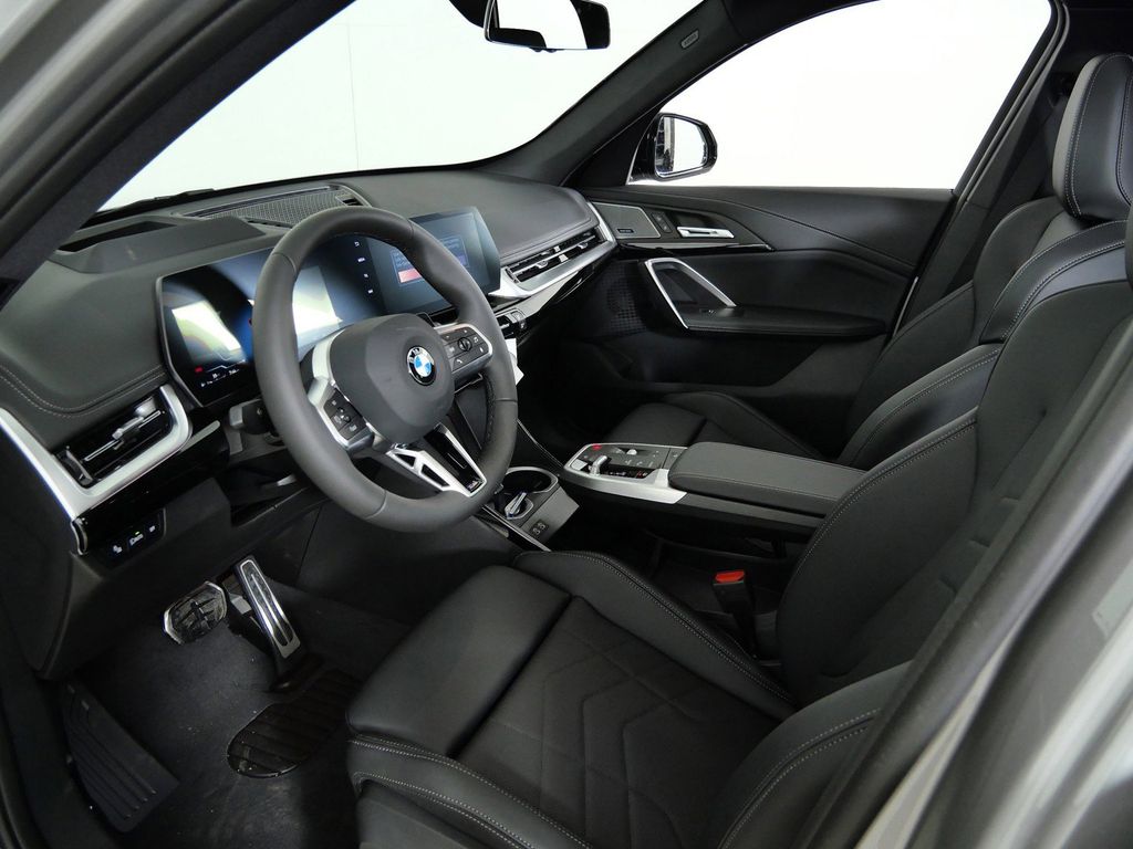 Thumbnail: 2026 BMW X1 - 32