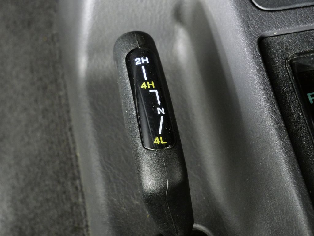 Thumbnail: 2001 Jeep Wrangler - 41