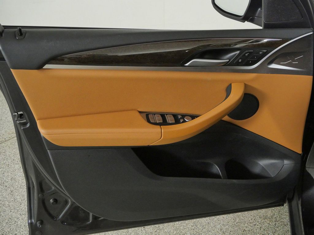 Thumbnail: 2024 BMW X3 - 37