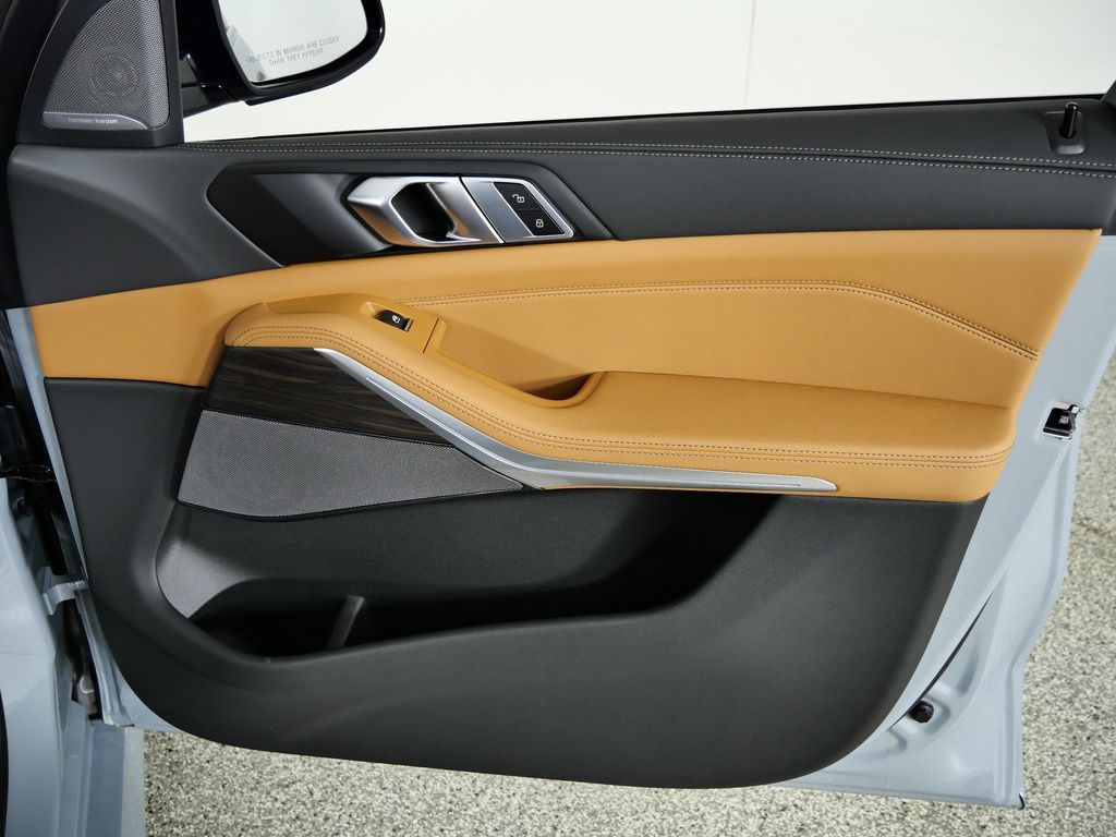 Thumbnail: 2026 BMW X5 - 19