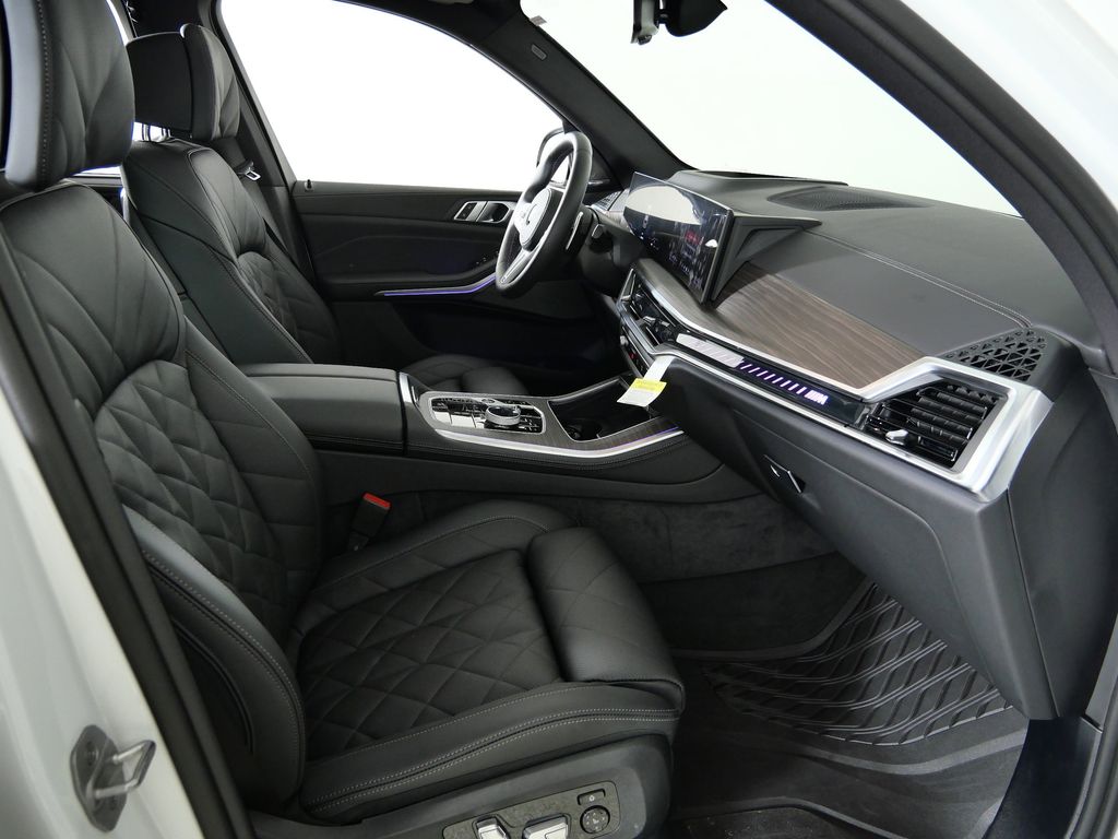 Thumbnail: 2026 BMW X5 - 20