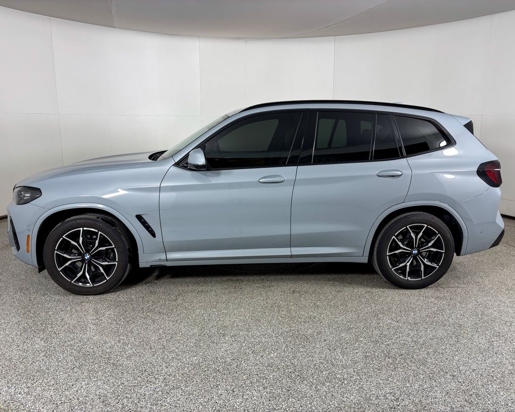 Thumbnail: 2023 BMW X3 - 6