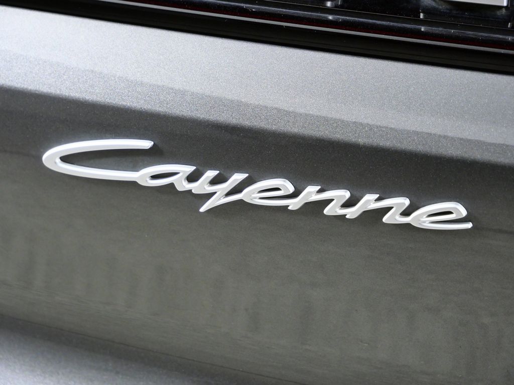 Thumbnail: 2024 Porsche Cayenne - 12