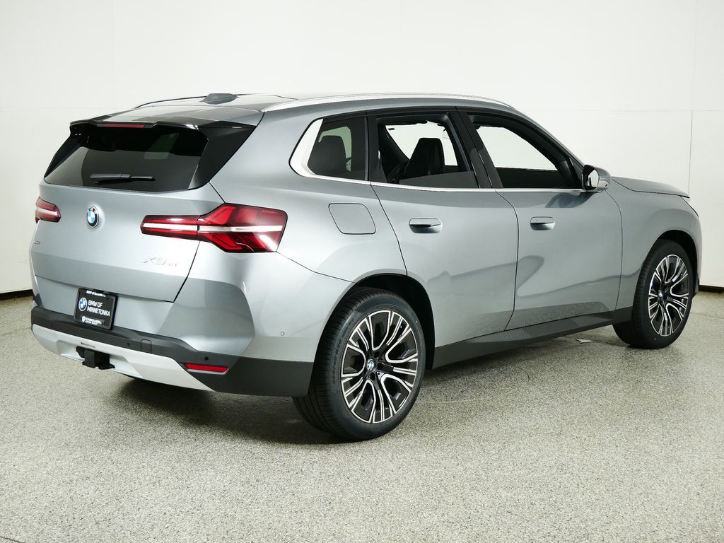 Thumbnail: 2025 BMW X3 - 8