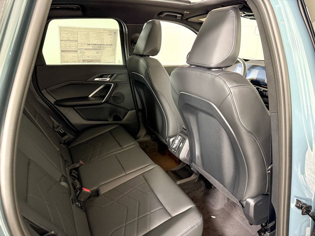 Thumbnail: 2025 BMW X1 - 25