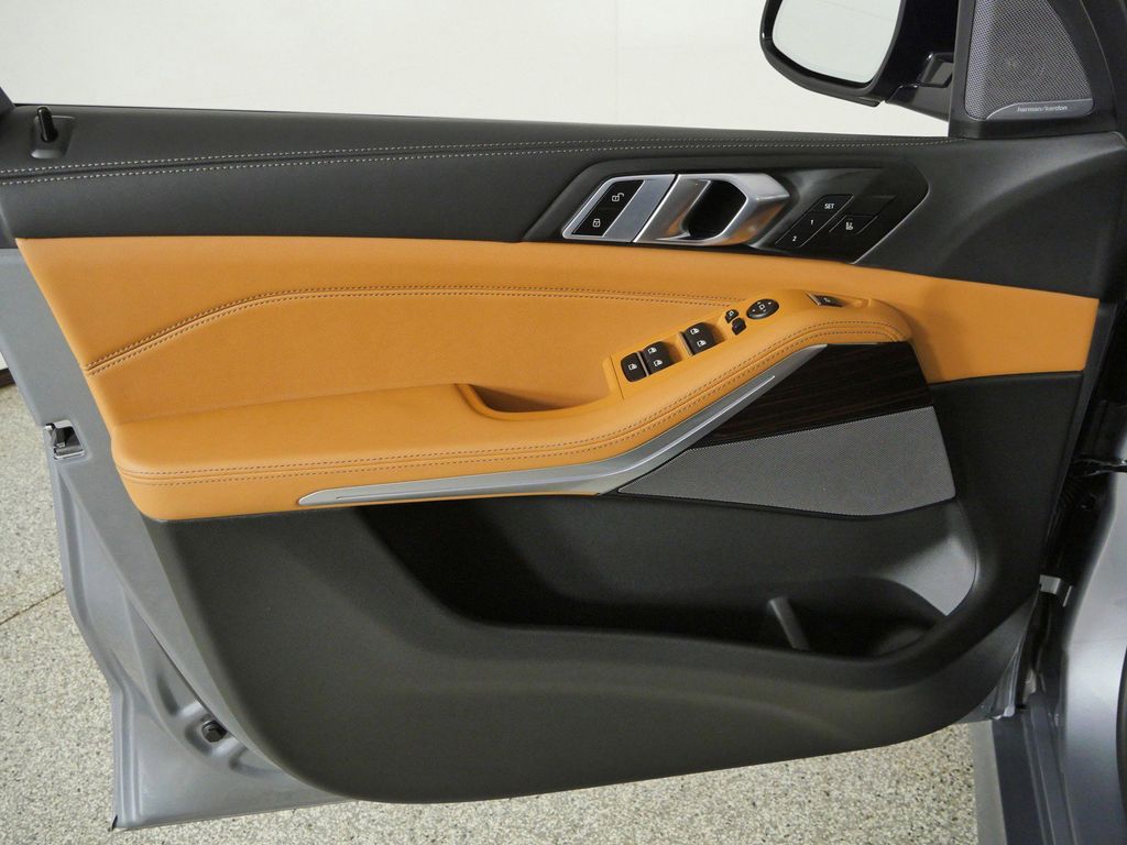 Thumbnail: 2026 BMW X5 - 34