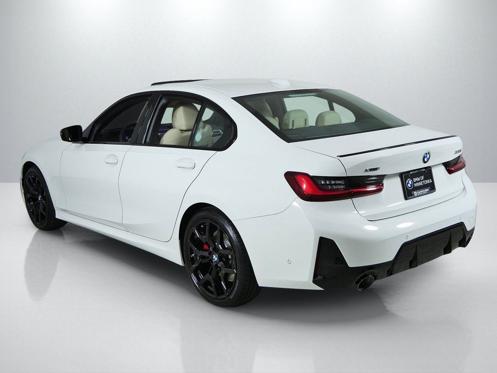 Thumbnail: 2026 BMW 3 Series - 14