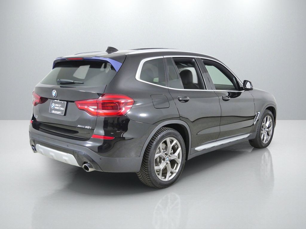 Thumbnail: 2020 BMW X3 - 10