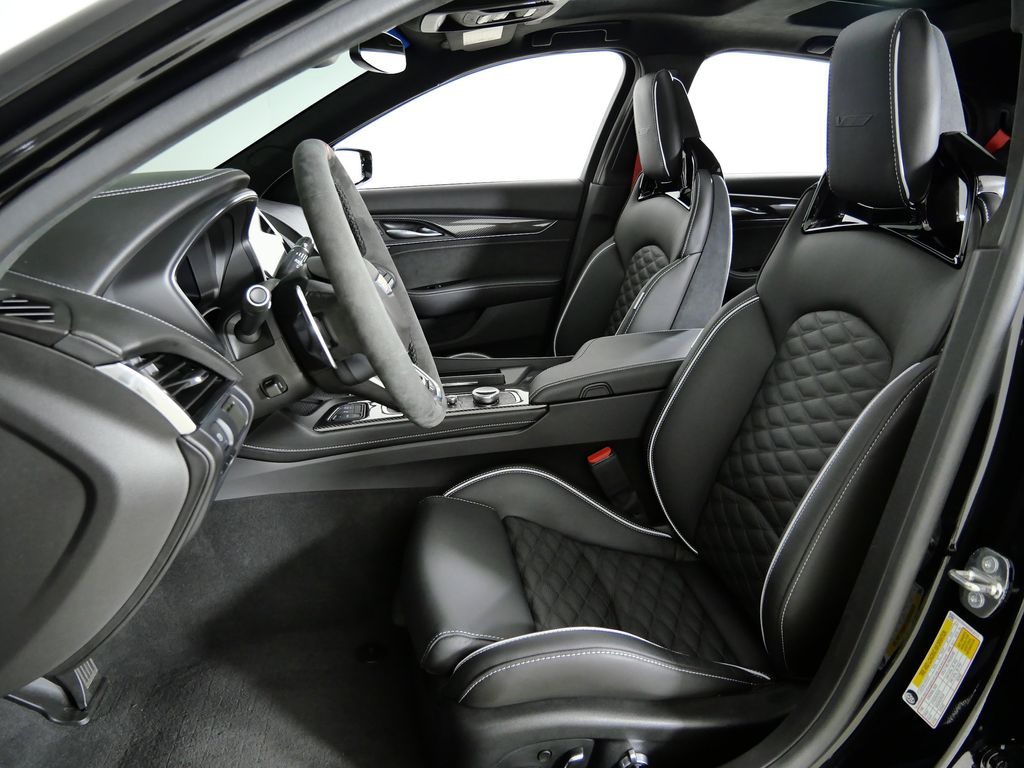 Thumbnail: 2024 Cadillac CT5 - 34