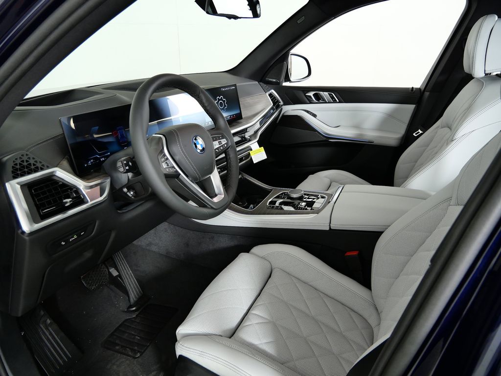 Thumbnail: 2026 BMW X5 - 35