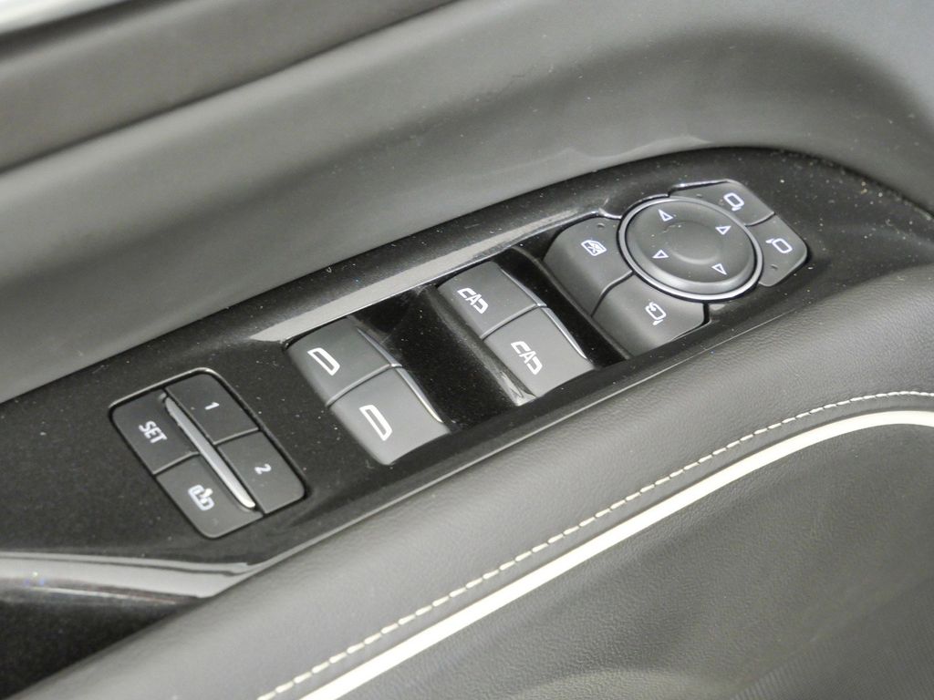 Thumbnail: 2024 Cadillac Escalade - 36