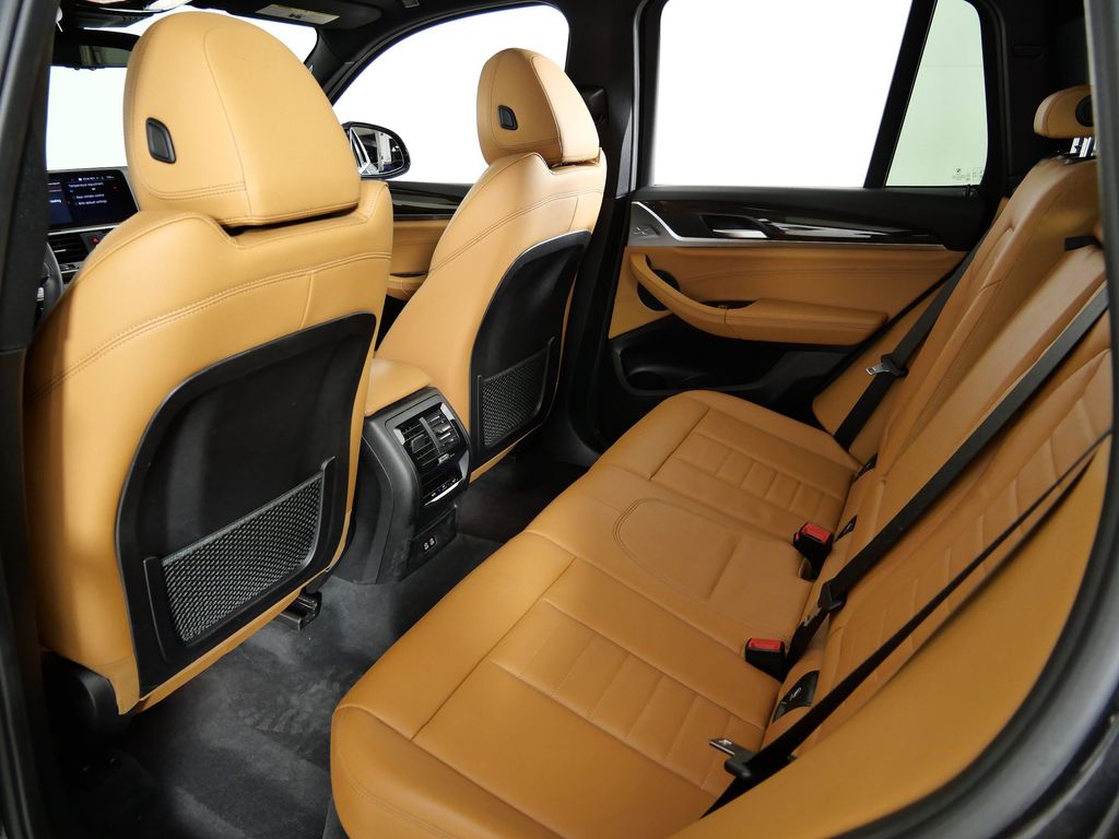 Thumbnail: 2021 BMW X3 - 31