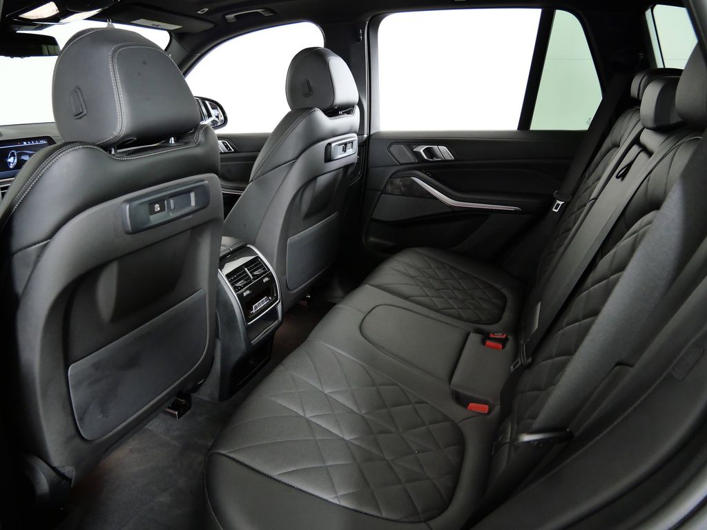 Thumbnail: 2023 BMW X5 - 32