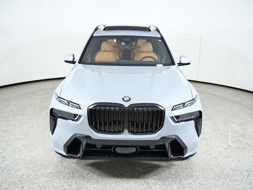 Thumbnail: 2026 BMW X7 - 18