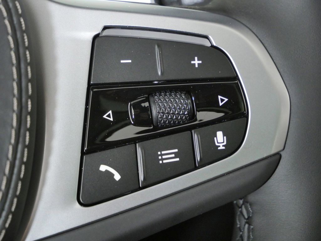Thumbnail: 2026 BMW X5 - 42