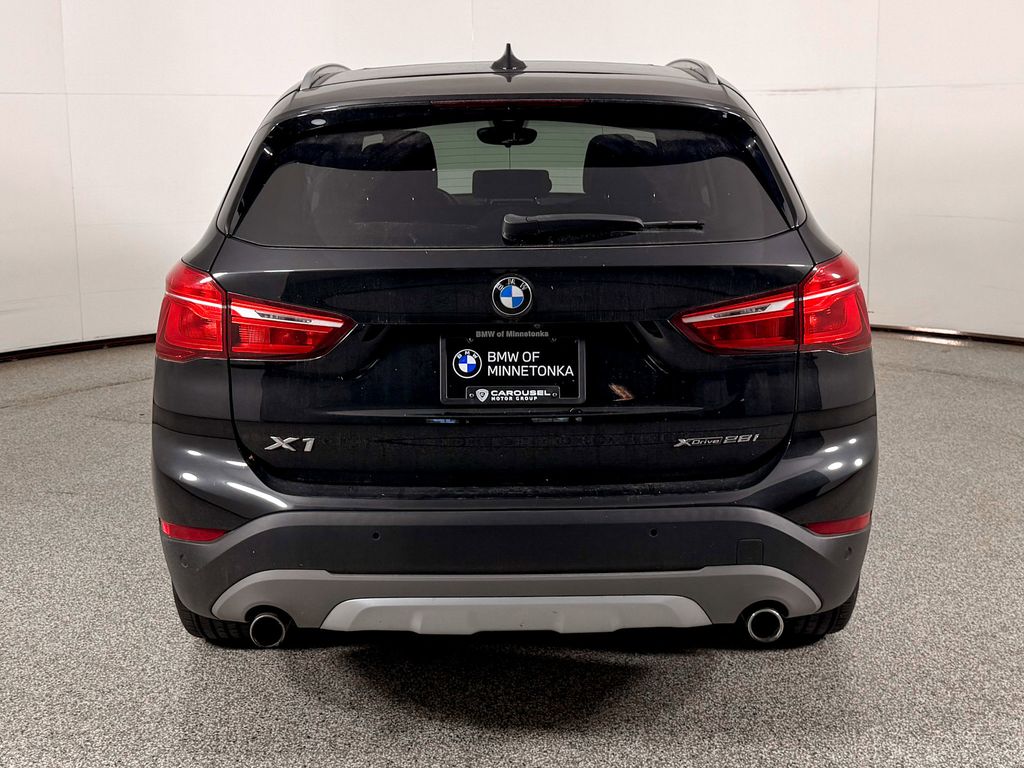 Thumbnail: 2019 BMW X1 - 7