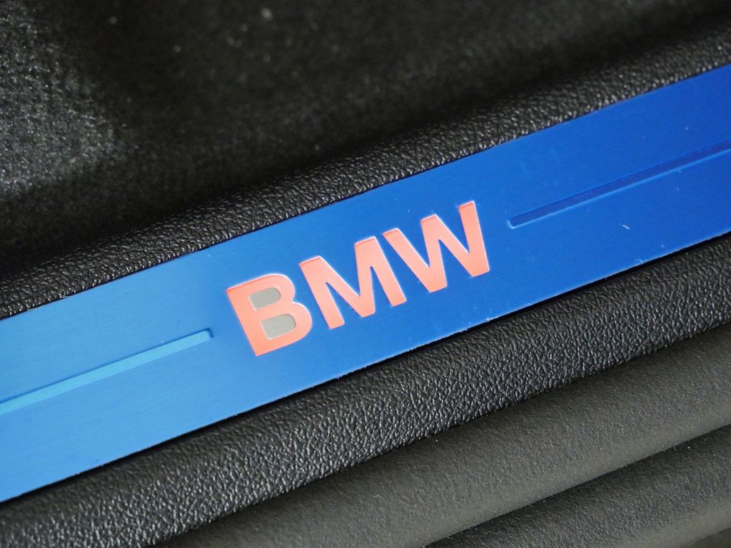 Thumbnail: 2026 BMW X5 - 23