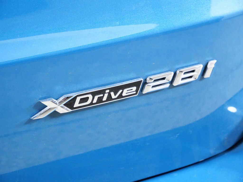 Thumbnail: 2025 BMW X1 - 15