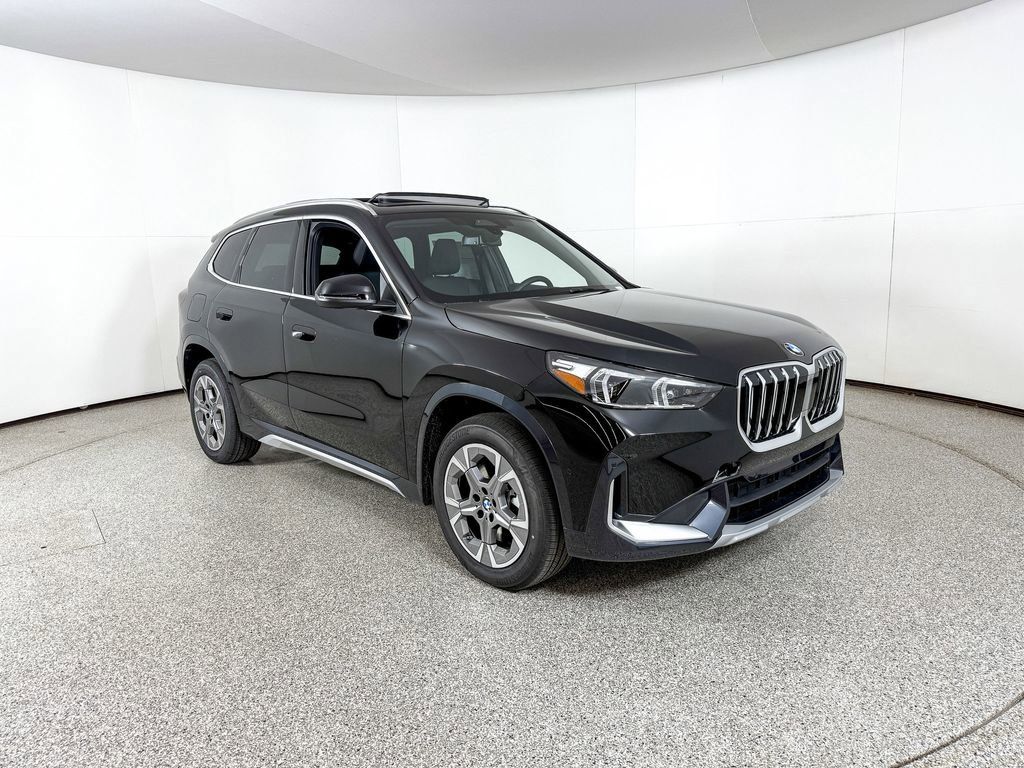 Thumbnail: 2025 BMW X1 - 6