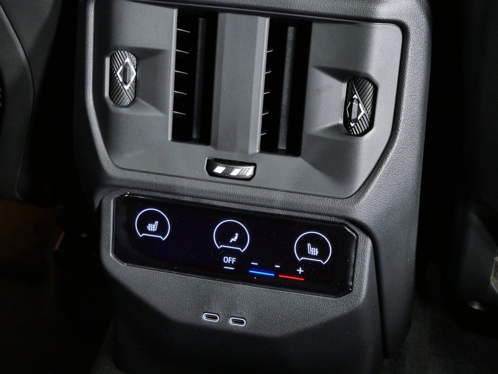 Thumbnail: 2026 BMW X3 - 27