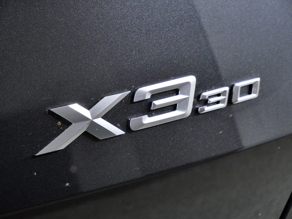 Thumbnail: 2026 BMW X3 - 12