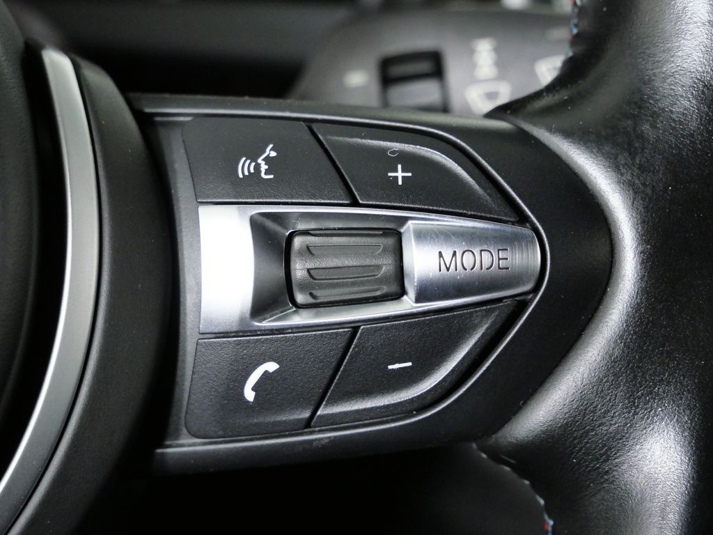 Thumbnail: 2015 BMW M6 - 38