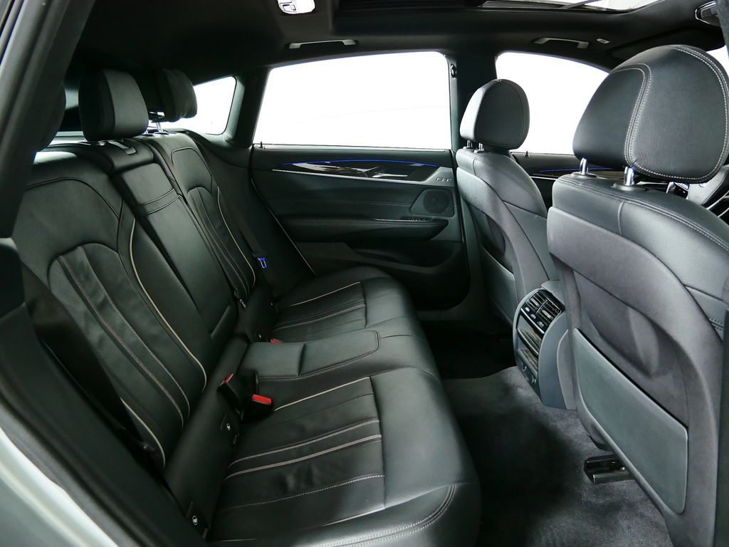 Thumbnail: 2019 BMW 6 Series - 23