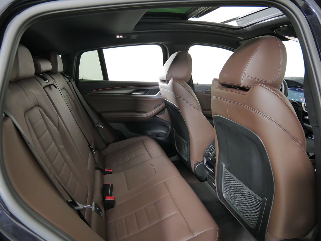 Thumbnail: 2023 BMW X4 - 28