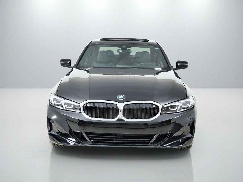 Thumbnail: 2026 BMW 3 Series - 2