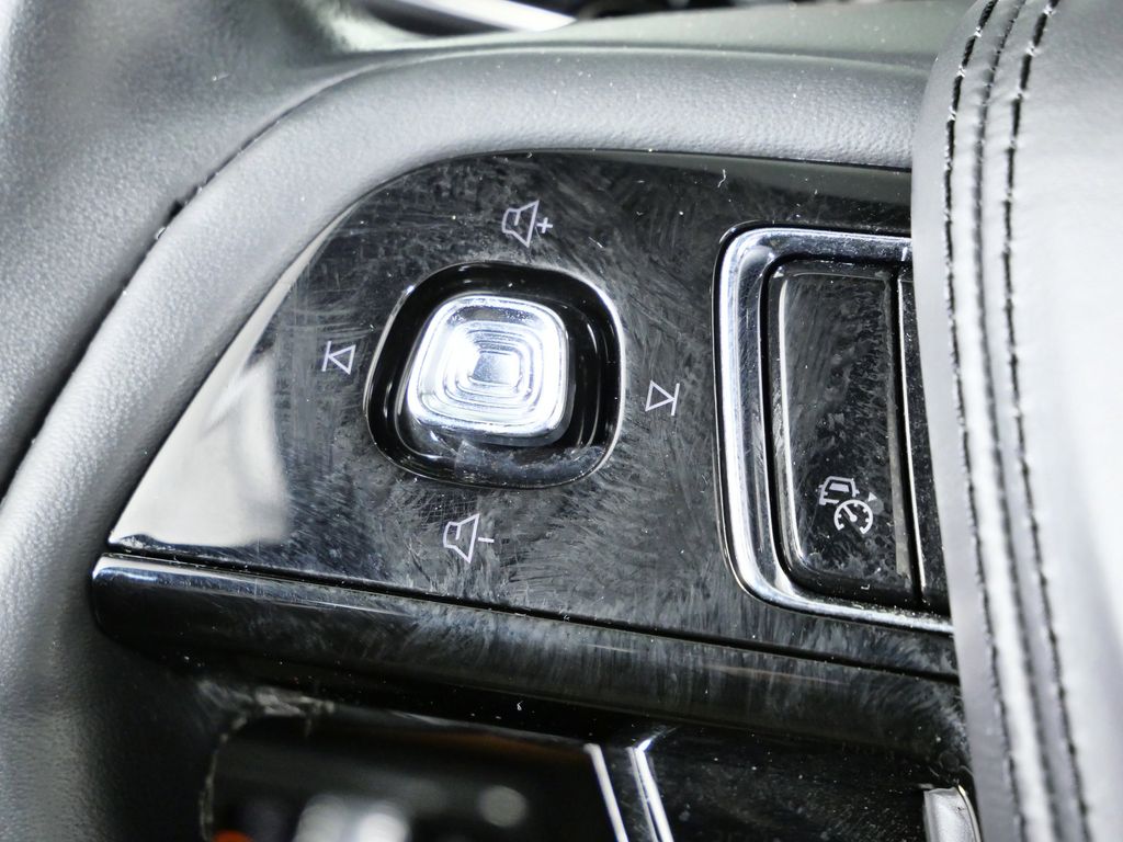 Thumbnail: 2023 Lincoln Aviator - 40